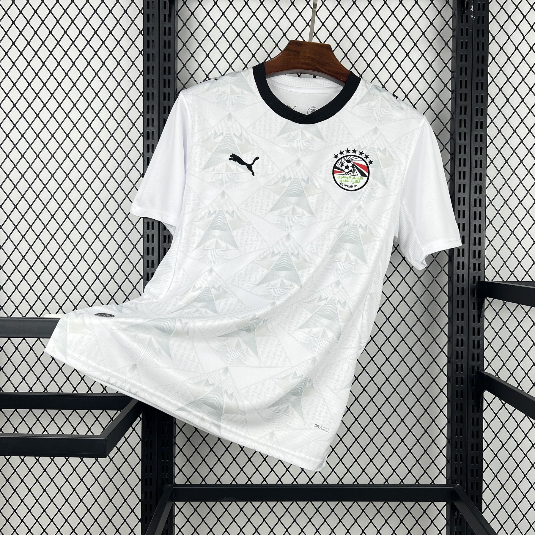 Camisa reserva da Seleção Egípcia para a Copa do Mundo de 2026