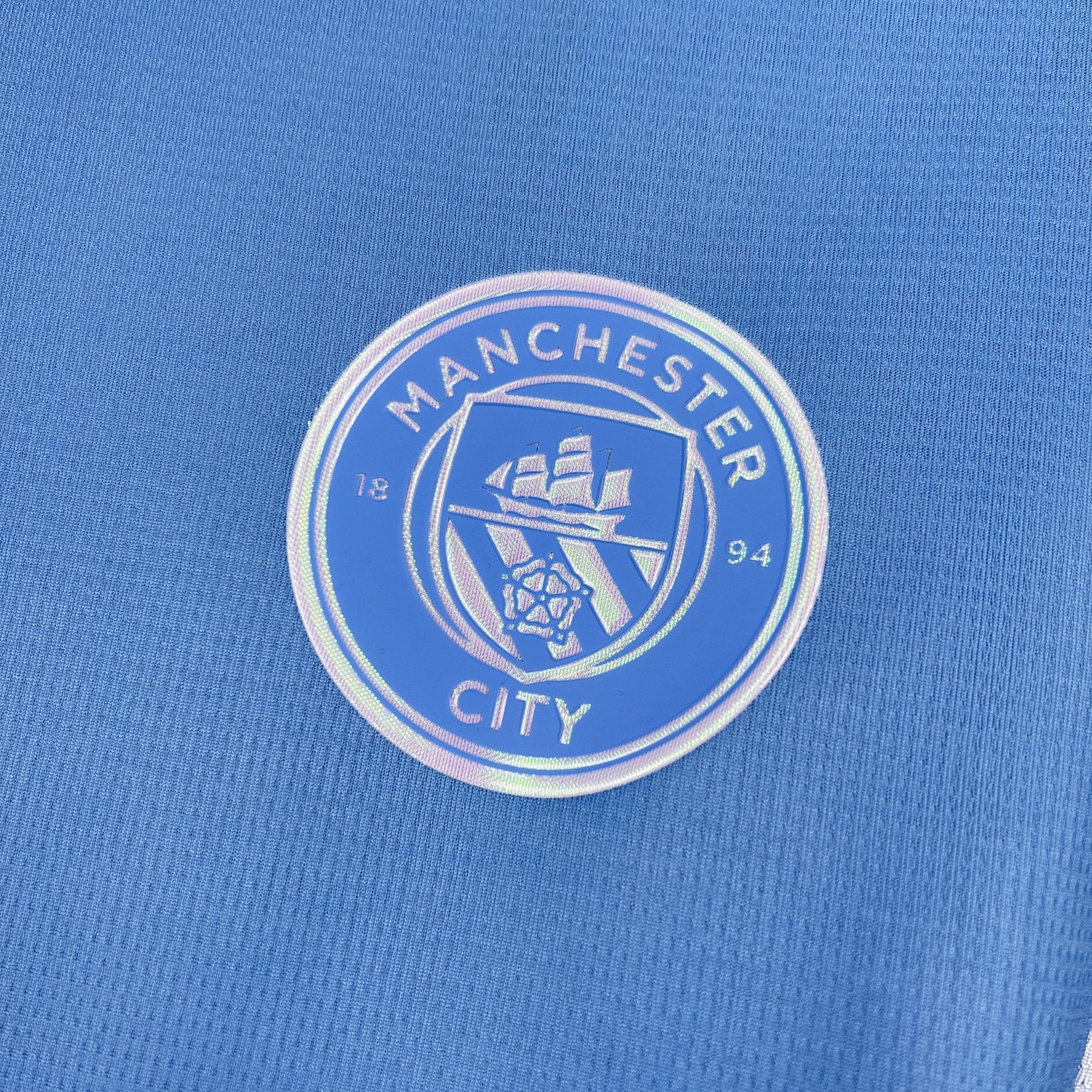 Camisa oficial do Manchester City para a temporada 2026/27