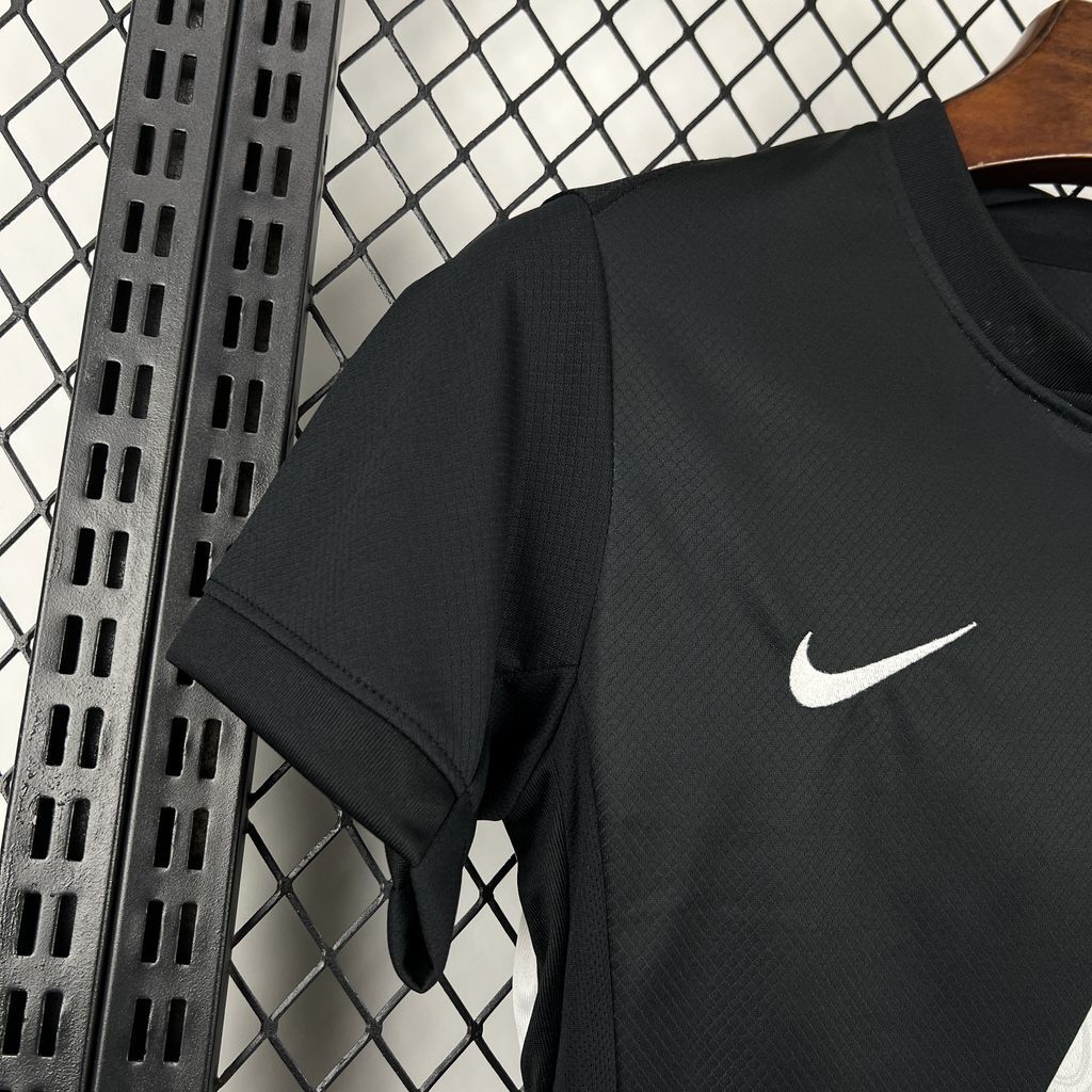 Camisa feminina do Vasco da Gama para a temporada 2026/27